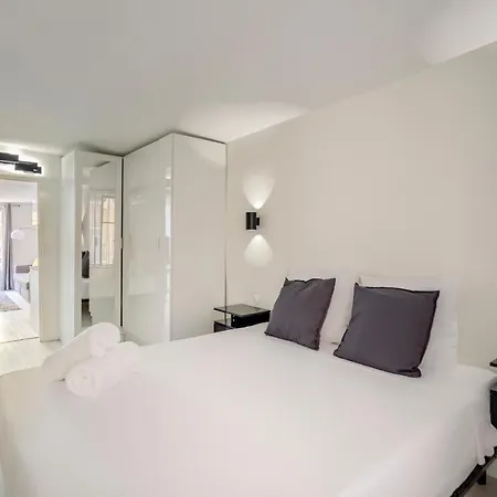 Apartment Design 1 Bdr With Ac