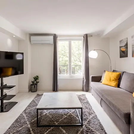 Apartment Design 1 Bdr With Ac